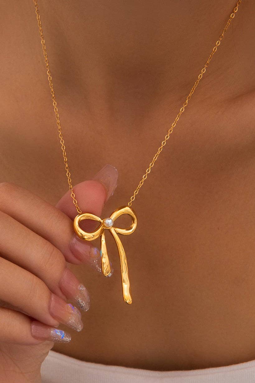 18K Gold PVD Plated Waterproof Stainless Steel Bow Necklace