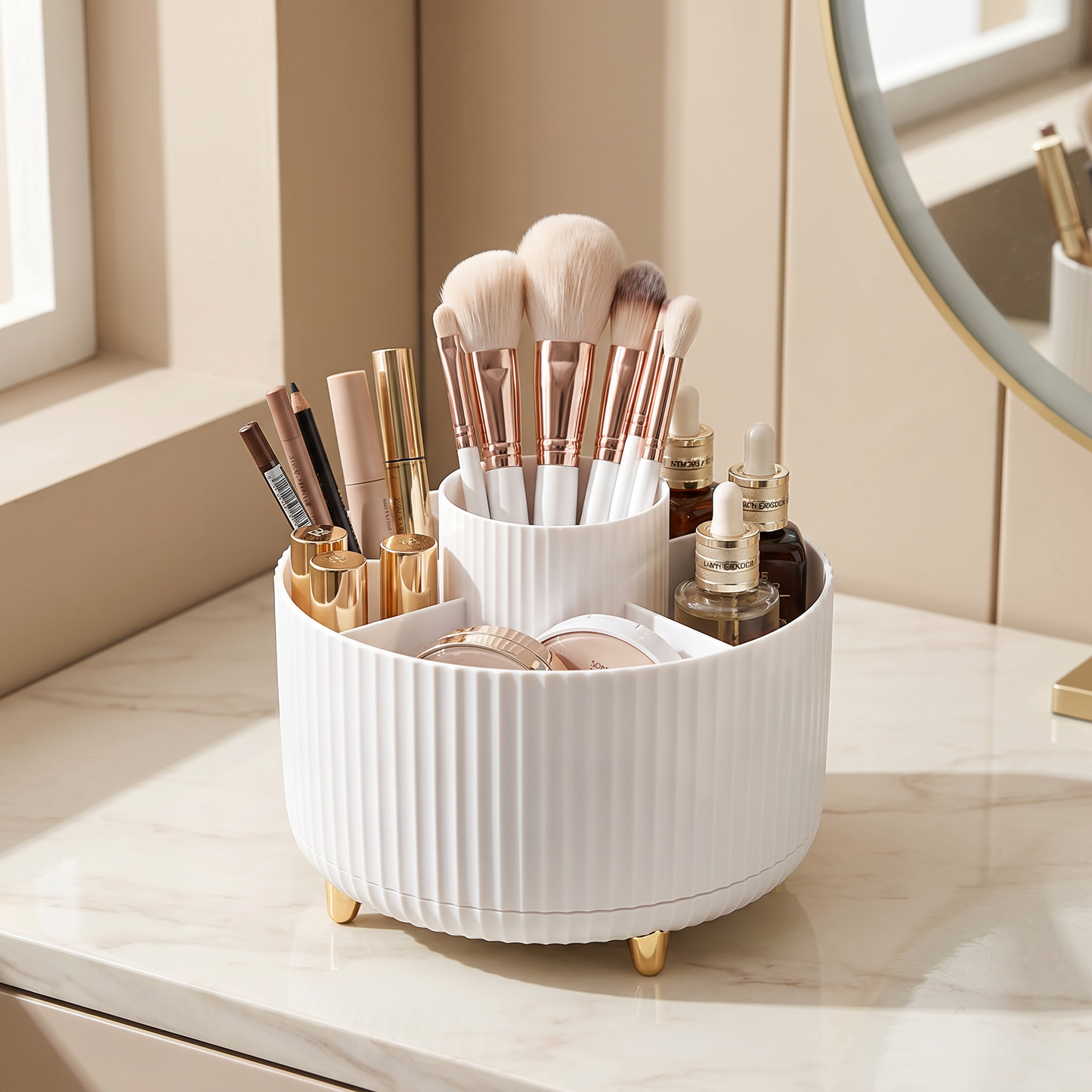 Rotating Makeup Brush Organizer — Your Vanity, Elevated 👑